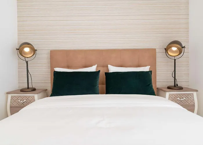 Donacamo Charming House Apartament *